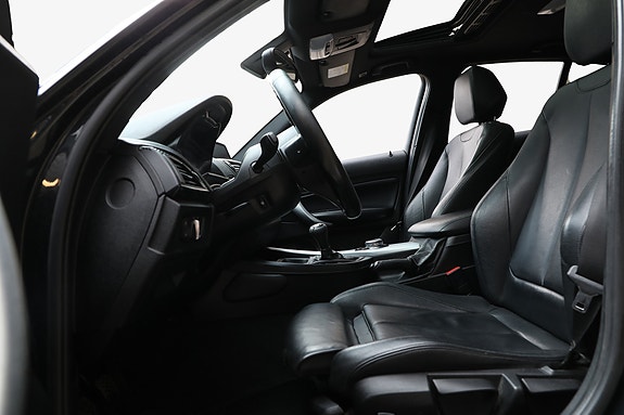 BMW 118d 11 of 18