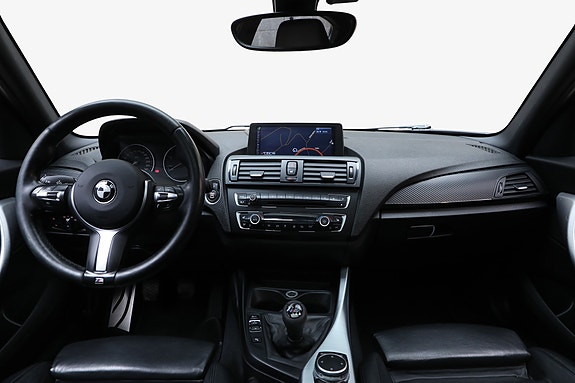 BMW 118d 8 of 18