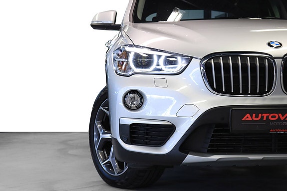 BMW X1 3 of 30