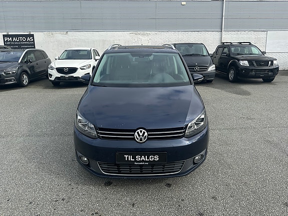 Volkswagen Touran 2 of 14
