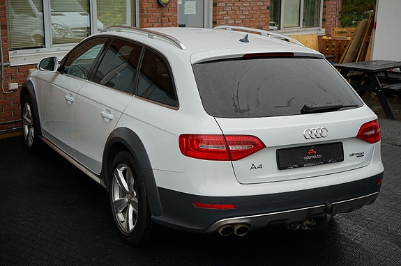 Audi A4 allroad 24 of 30