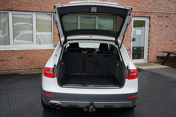 Audi A4 allroad 28 of 30