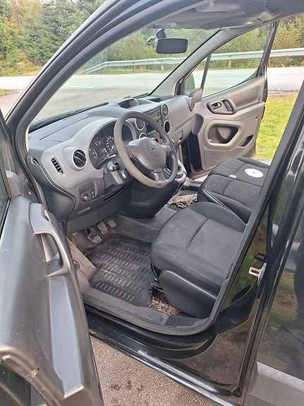 Citroen Berlingo 16 of 16