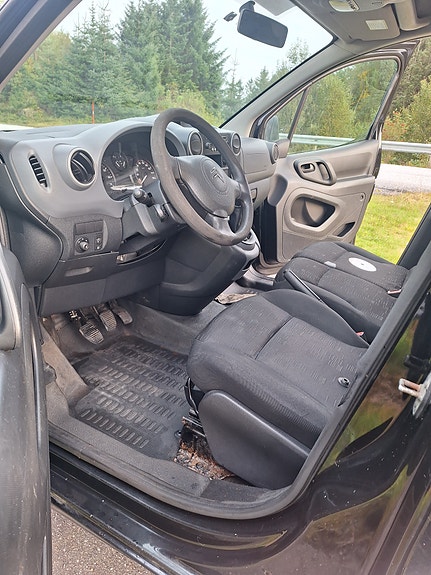 Citroen Berlingo 15 of 16