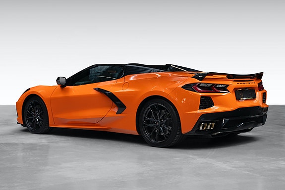 Chevrolet Corvette 6 of 30