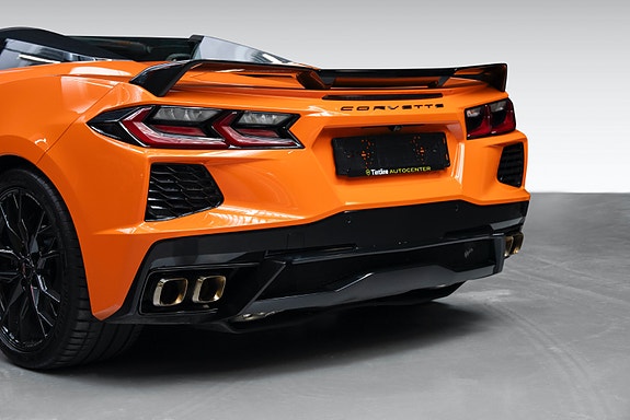 Chevrolet Corvette 9 of 30