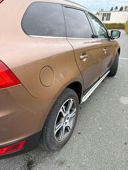 Volvo XC60 5 of 7