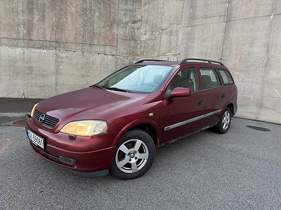 Opel Astra 2 of 15