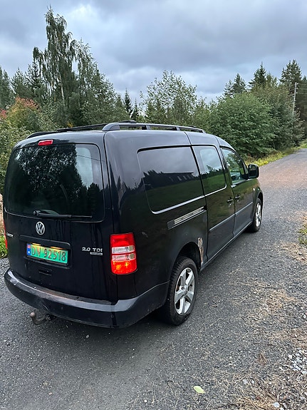 Volkswagen Caddy Maxi 4 of 6