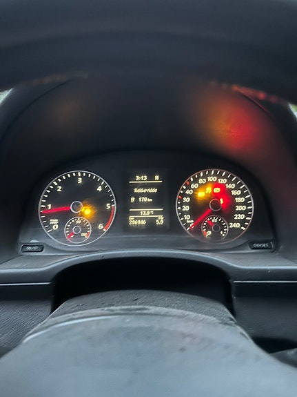 Volkswagen Caddy Maxi 6 of 6