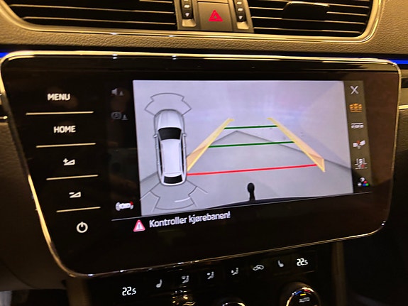 Skoda Superb 21 of 30