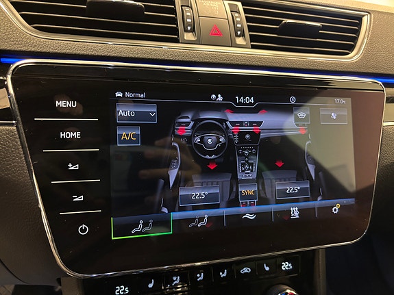 Skoda Superb 22 of 30