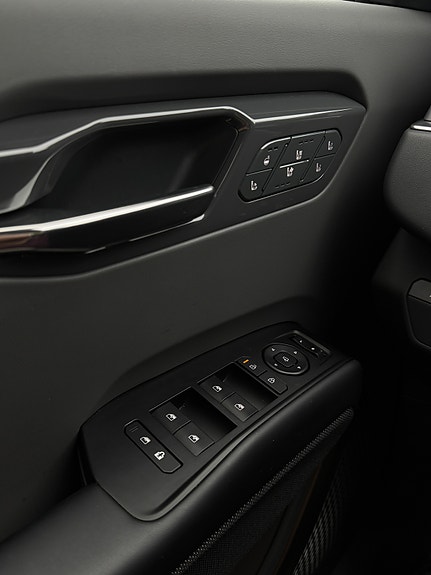 Kia EV9 14 of 21