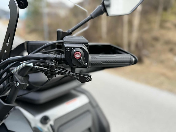 CFMOTO CFORCE 625 - Brøyte Kampanje - TOURING ABS 95KM/H - 5års Garanti - Kjøres med bil sertifikat - Ledlys - Vindskjerm - Varmeholker - Frontkurv 27 of 30