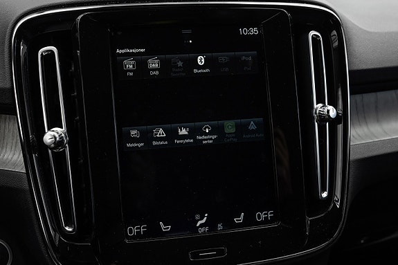 Volvo XC40 22 of 28