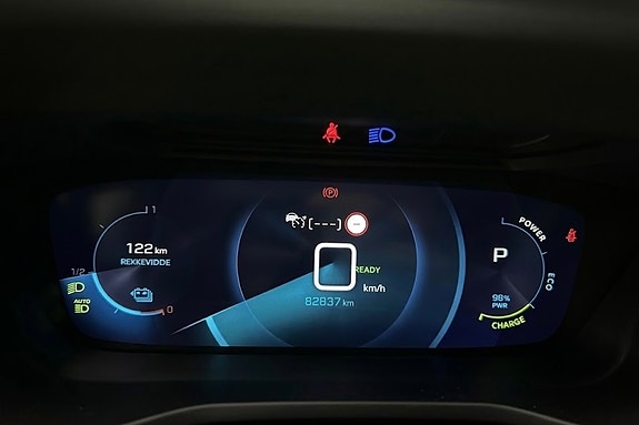 Peugeot e-208 20 of 23