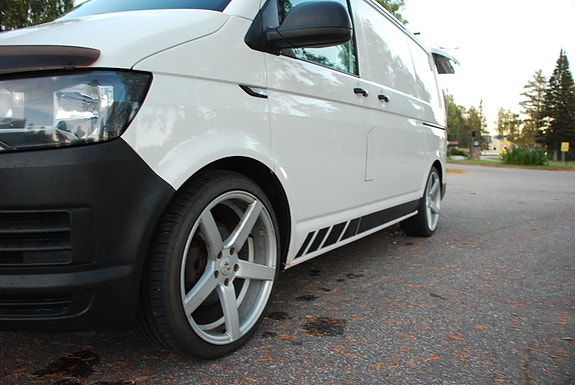 Volkswagen Transporter 15 of 16