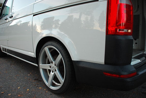 Volkswagen Transporter 14 of 16