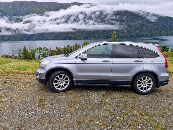 Honda CR-V 3 of 24