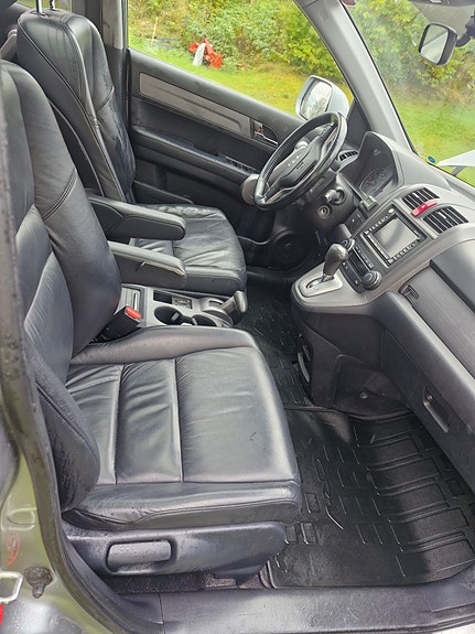 Honda CR-V 8 of 24