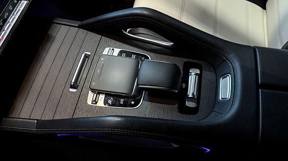 Mercedes-Benz GLE450 30 of 30