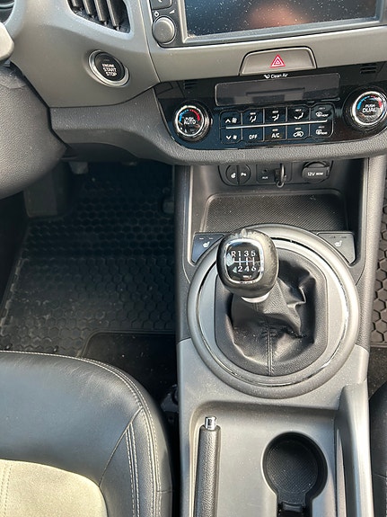 Kia Sportage 25 of 28