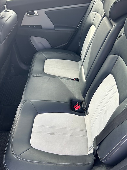 Kia Sportage 16 of 28