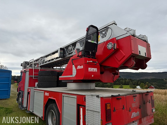 Scania P94DB4X2NB310 - brannbil 14 of 24