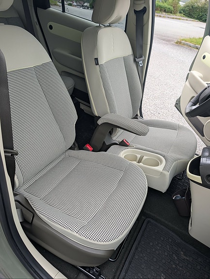 Hyundai Inster 16 of 21