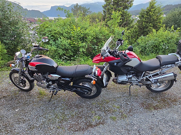 Triumph Thunderbird 900 3 of 5