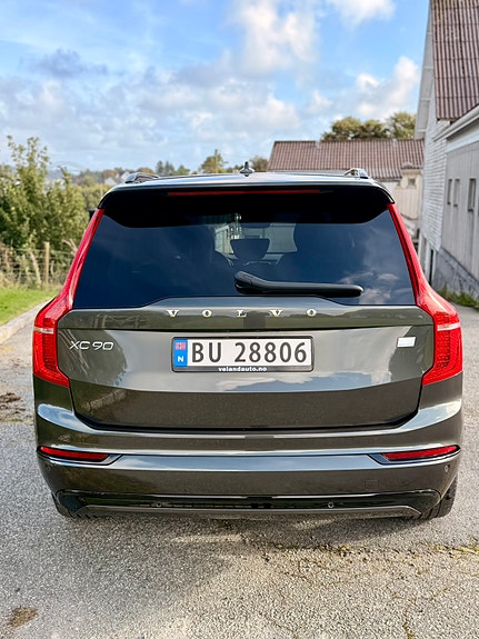 Volvo XC90 9 of 18