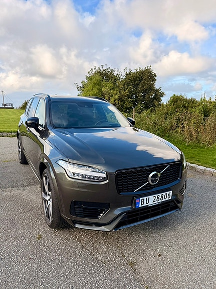 Volvo XC90 4 of 18