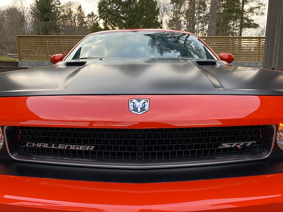 Dodge Challenger 6 of 30