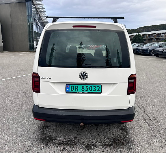 Volkswagen Caddy Maxi 6 of 26