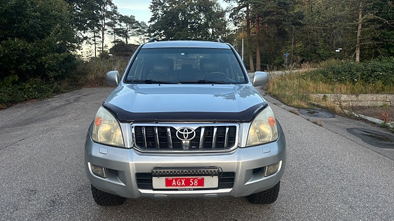 Toyota Land Cruiser 14 of 30