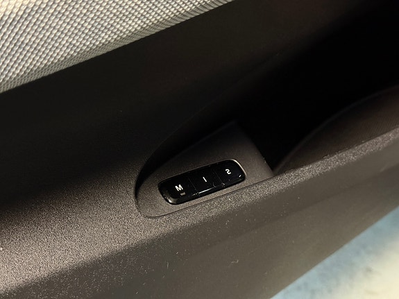 Polestar 2 12 of 30
