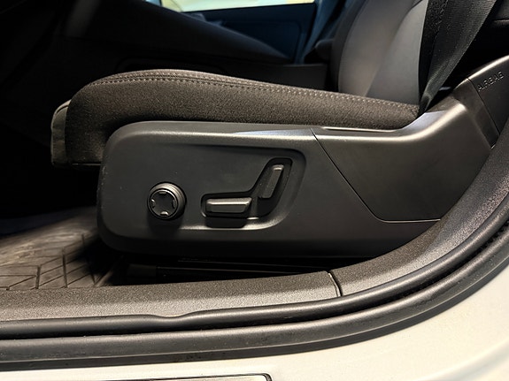 Polestar 2 10 of 30
