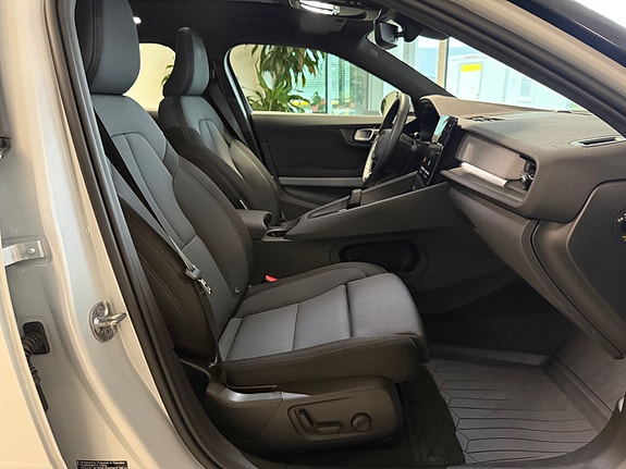 Polestar 2 21 of 30