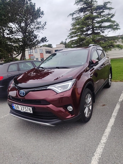 Toyota RAV4 14 of 20
