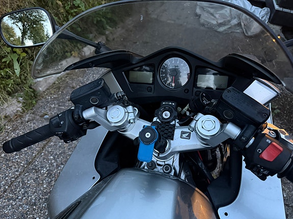 Honda VFR 800 6 of 10