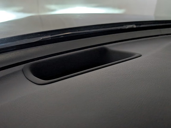 Mercedes-Benz GLC300 e 16 of 30