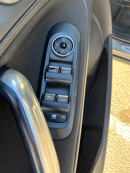 Ford S-MAX 15 of 30