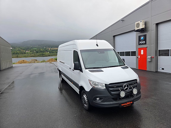 Mercedes-Benz Sprinter 516 5 of 22