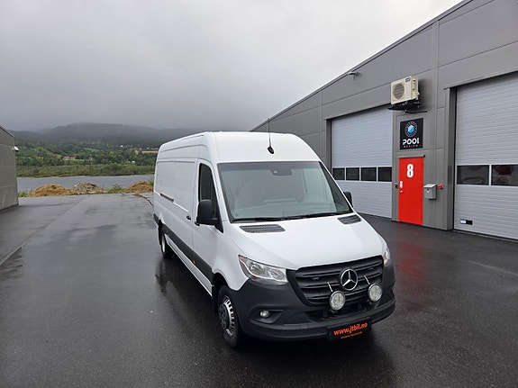 Mercedes-Benz Sprinter 516 4 of 22