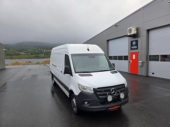 Mercedes-Benz Sprinter 516 6 of 22