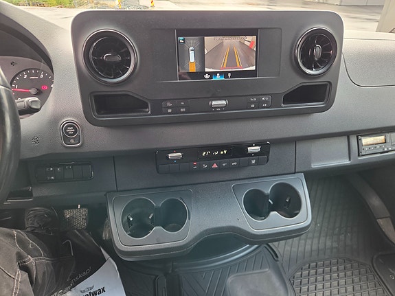 Mercedes-Benz Sprinter 516 18 of 22