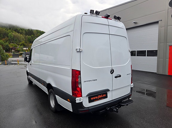 Mercedes-Benz Sprinter 516 9 of 22
