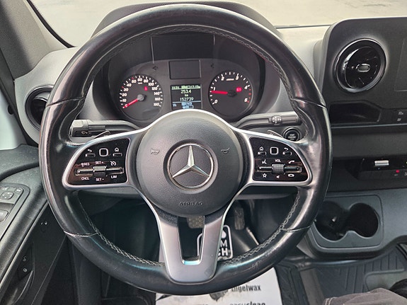Mercedes-Benz Sprinter 516 15 of 22