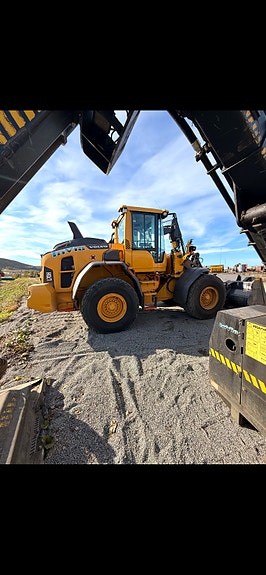 Volvo L70 H 8 of 11