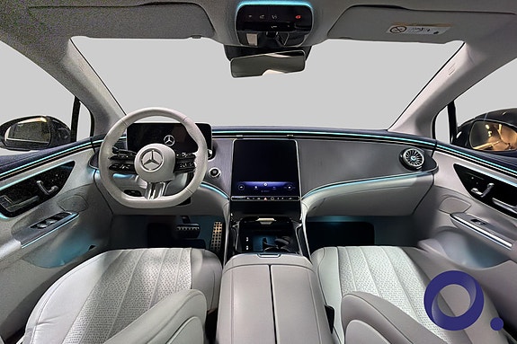 Mercedes-Benz EQE350 18 of 30